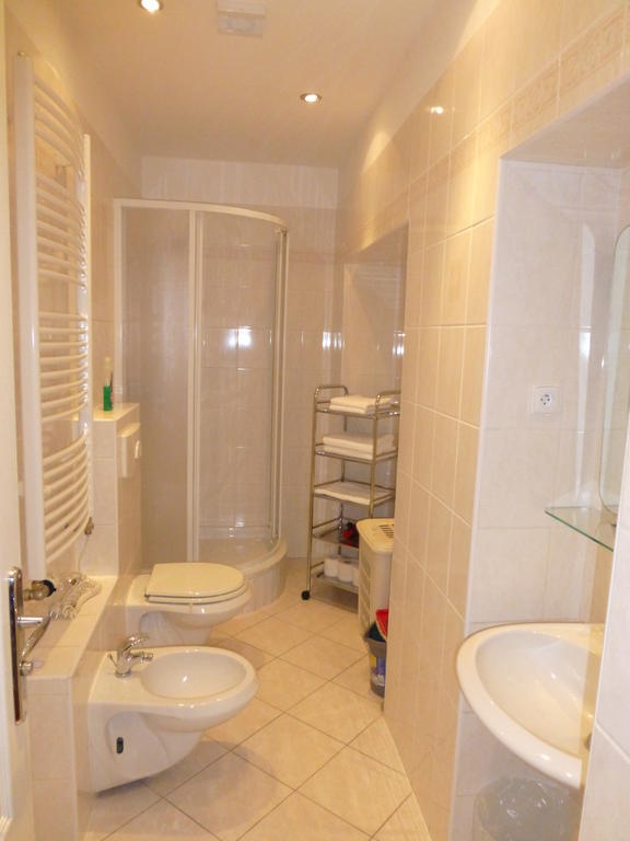 Apartment Sadova Карлови Вари Екстериор снимка